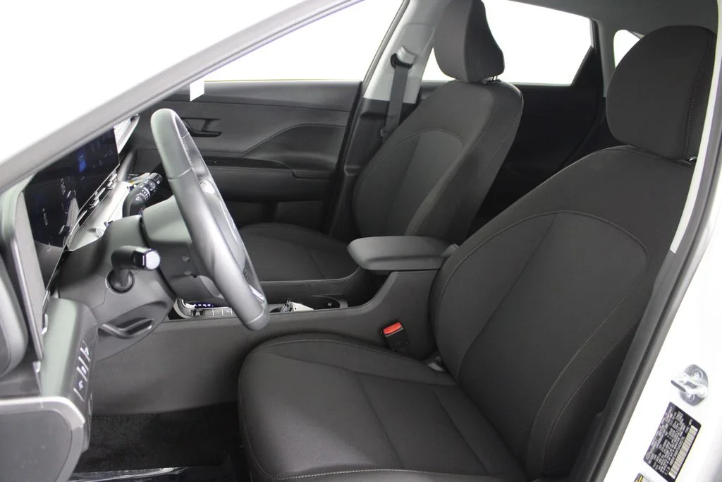 Used 2026 White Hyundai SEL Sport image 20