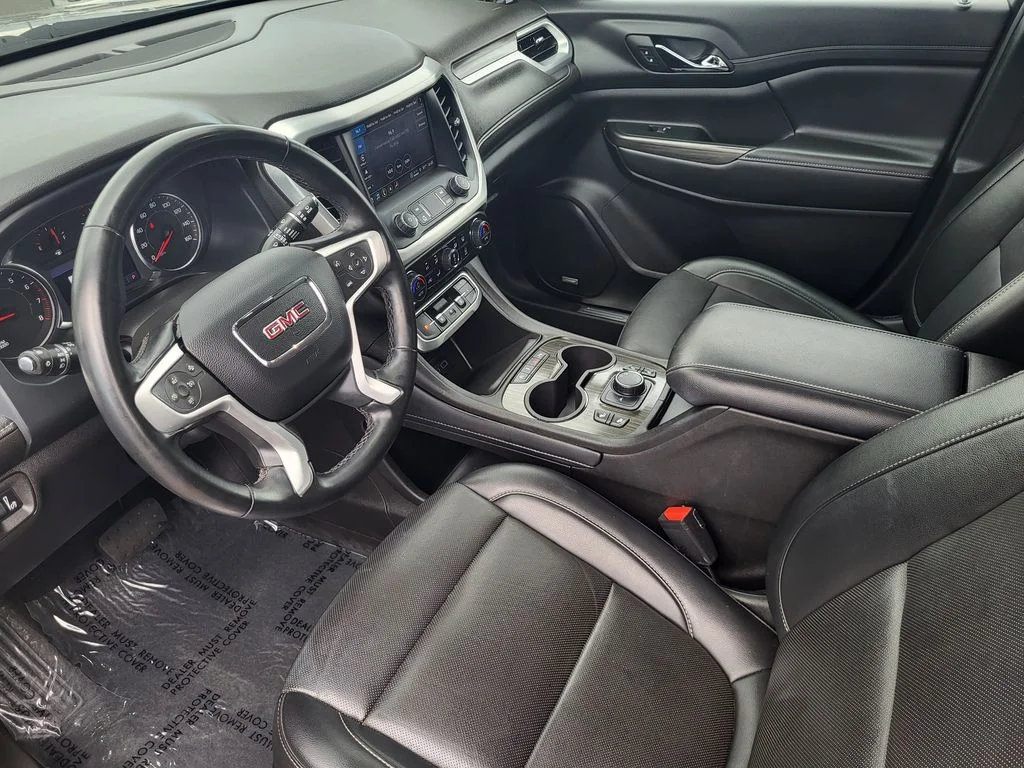 Used 2023 LIGHT STONE METALLIC GMC SLT image 10