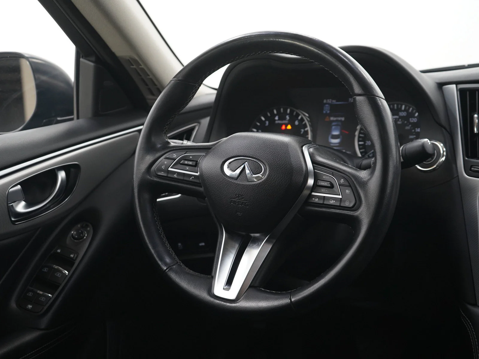 Used 2021 Black Obsidian INFINITI 3.0t LUXE image 14