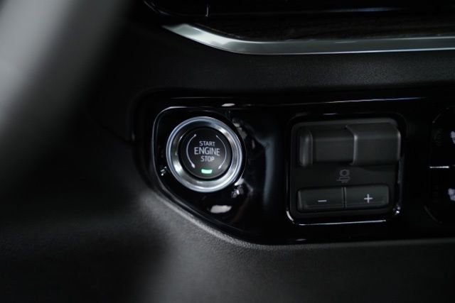 2026 Chevrolet Silverado 1500 RST - Photo 13