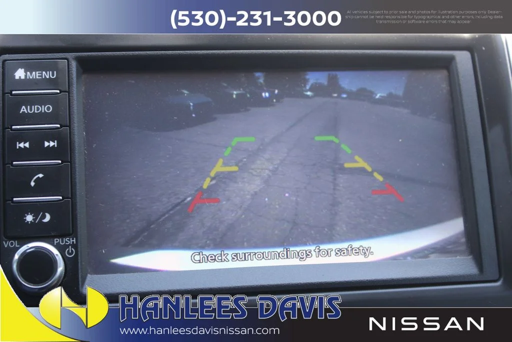 Used 2019 Silver Nissan 1.6 SV image 24