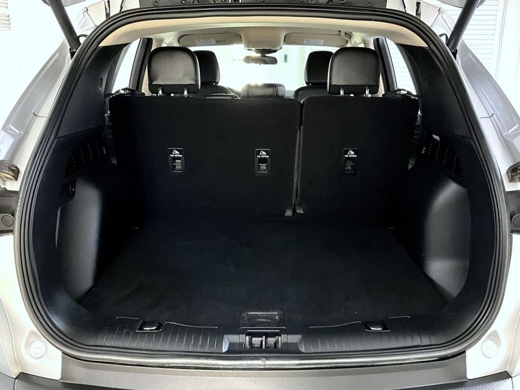Used 2020 Silver Ford SEL image 21