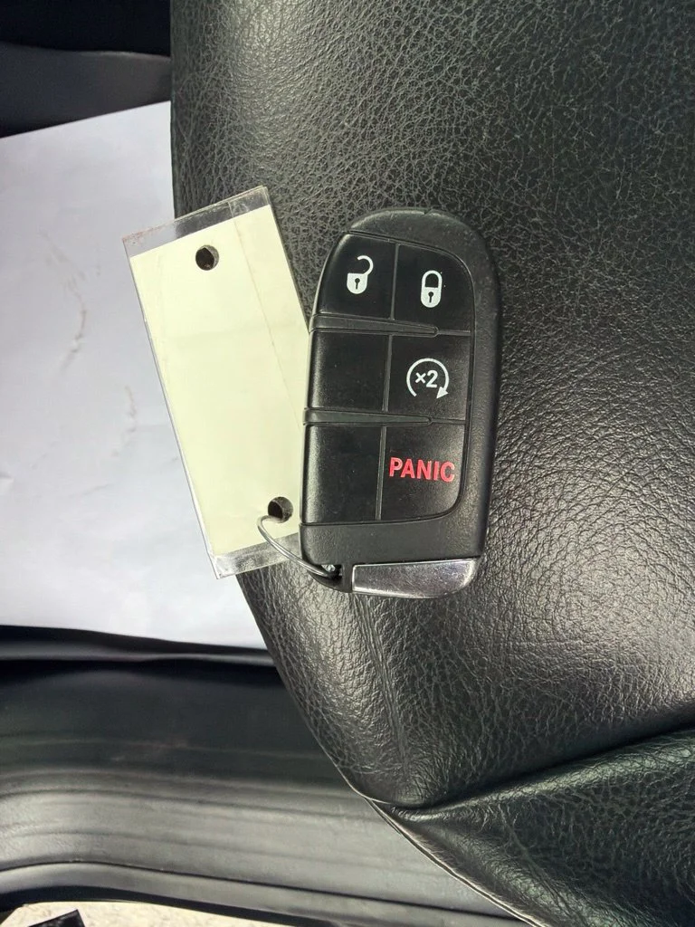 Used 2015 Black Jeep Limited image 49