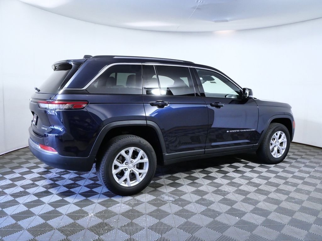 Used 2023 Black Jeep Limited image 6