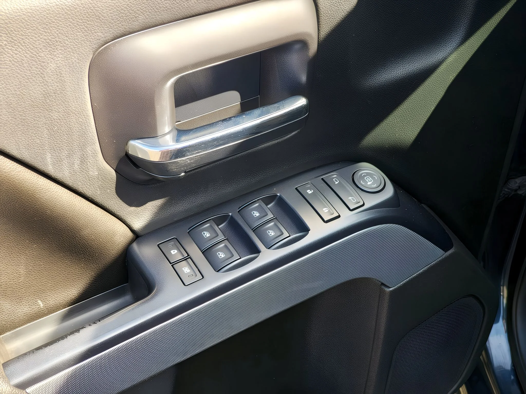 2017 Chevrolet Silverado 1500 LT - Photo 12