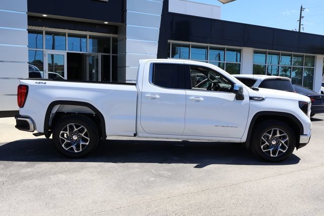 New 2026 Summit White GMC SLE image 10