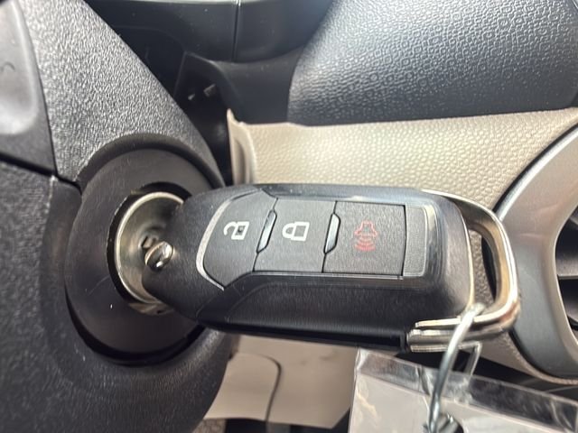 Used 2021 Gray Ford S image 13