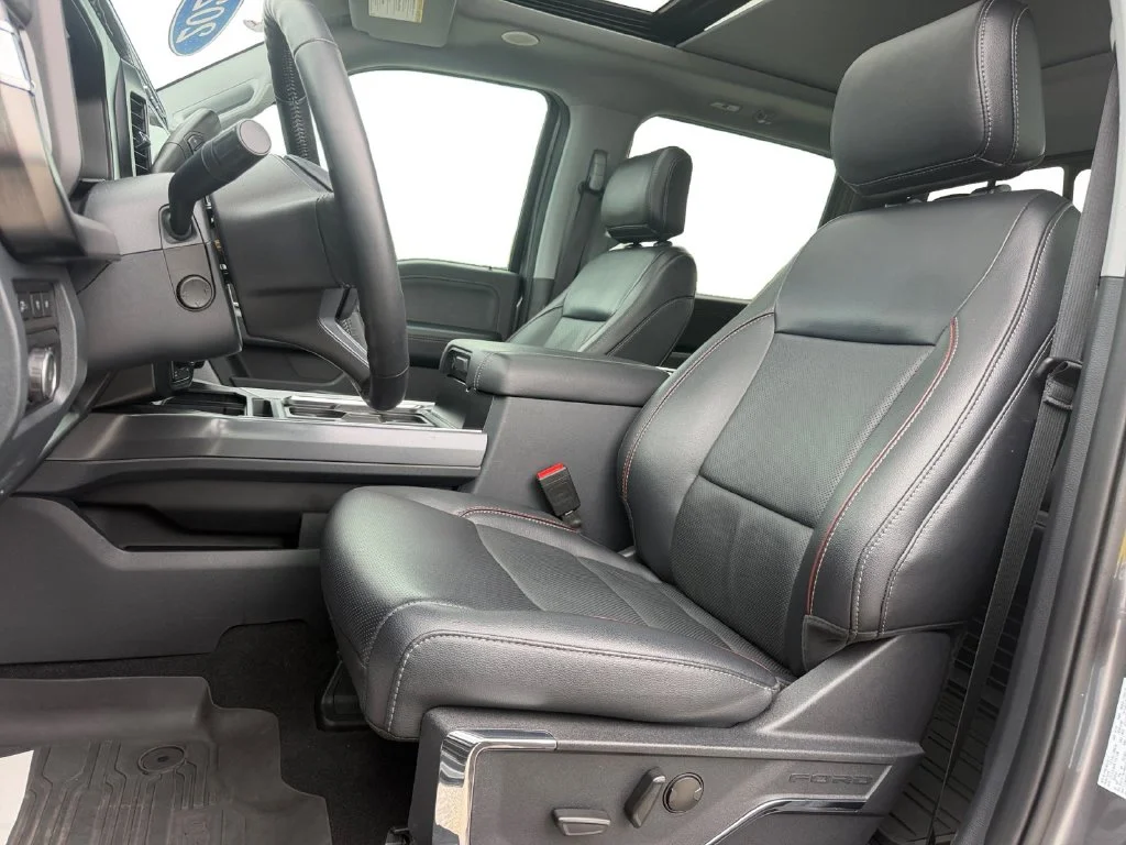 Used 2024 Gray Ford Lariat image 27