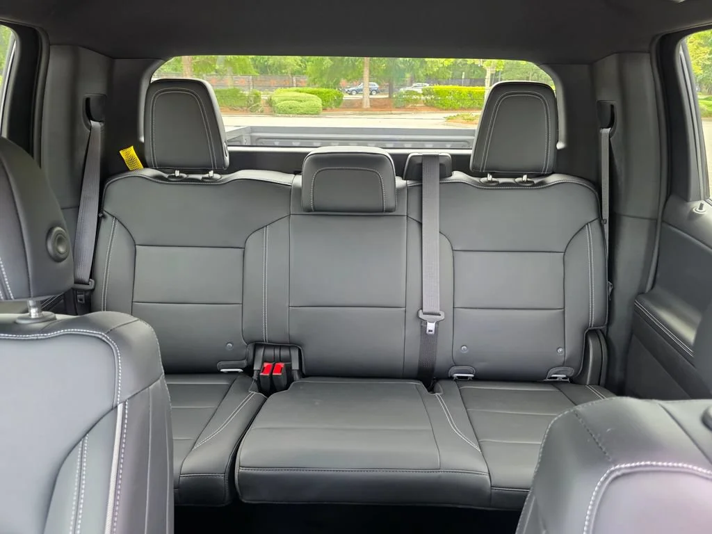 Used 2026 Slate Gray Metallic Chevrolet LT - Standard Range image 25