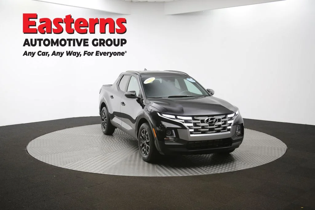 Used 2022 Black Hyundai SEL image 46