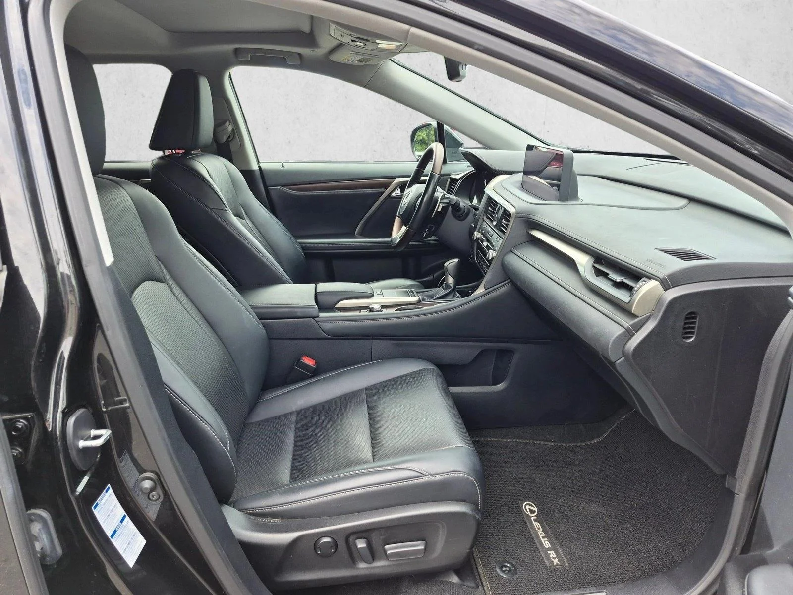 Used 2020 Caviar Lexus RX 450h image 20