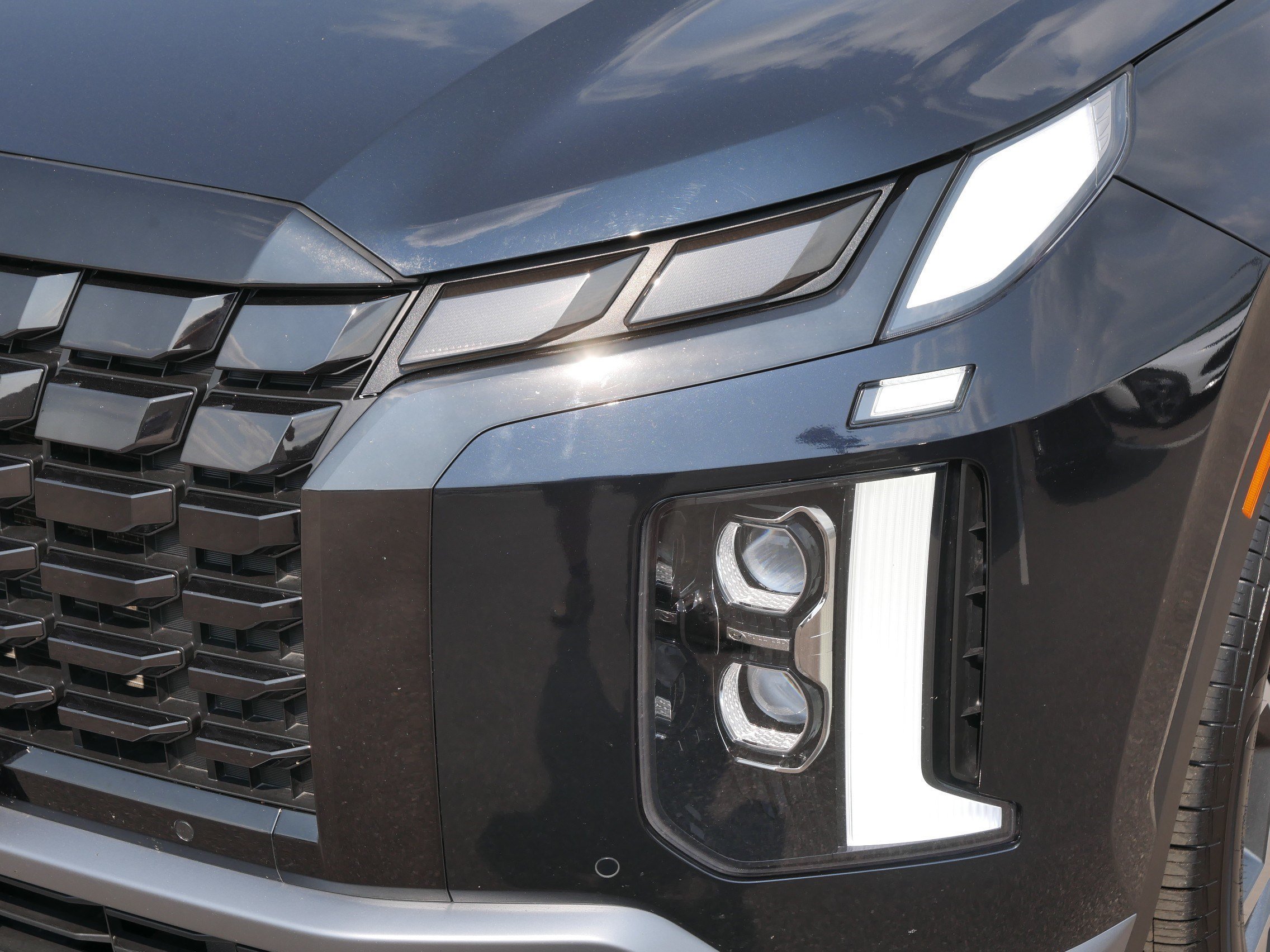2023 Hyundai Palisade Limited - Photo 16