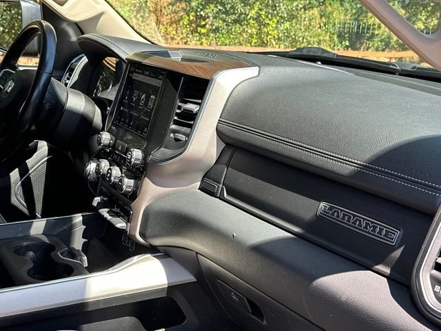 Used 2021 Granite Crystal Metallic Clearcoat Ram Laramie image 26