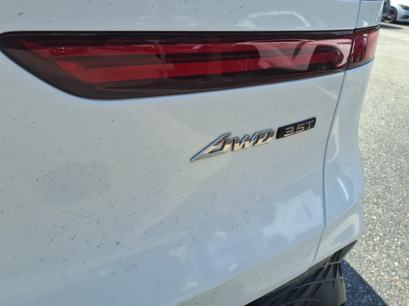 Used 2025 Uyuni White Genesis 3.5T Sport image 11