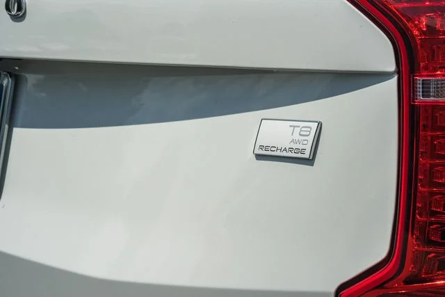 Certified Used 2023 Crystal White Volvo Ultimate image 8