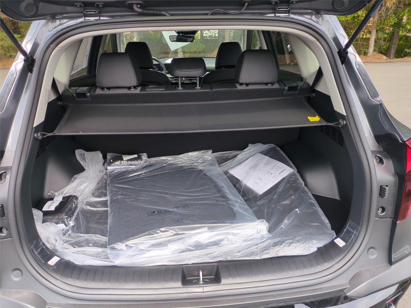 New 2026 Gravity Gray Kia S image 34