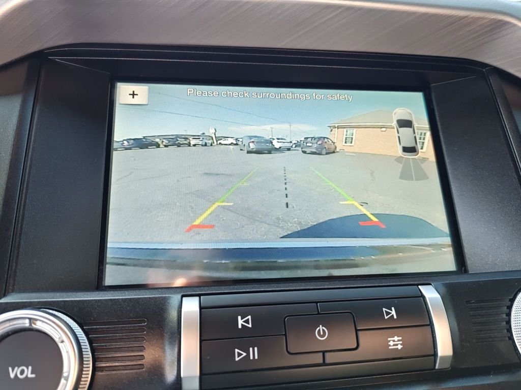 Used 2019 Silver Ford GT Premium image 22