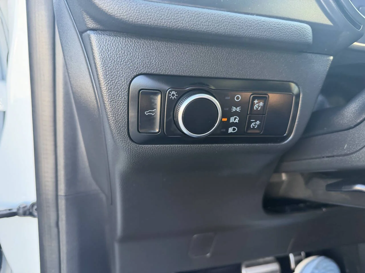 Used 2023 White Ford ST Line 4dr SUV image 2