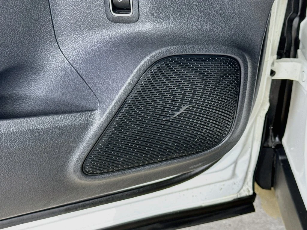 Used 2023 White Mercedes-Benz 300 image 19