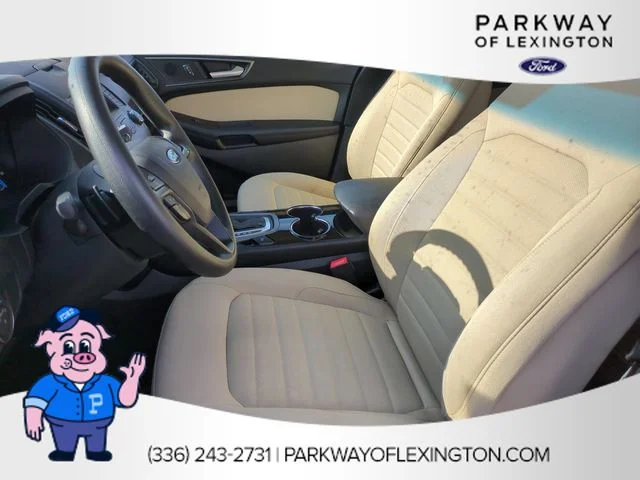 Used 2016 Black Ford SE image 14