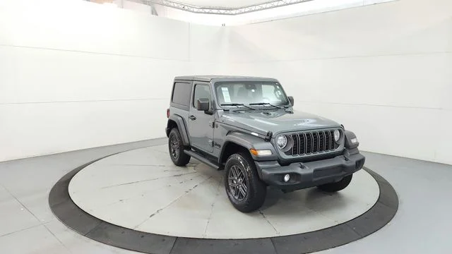 Used 2025 Gray Jeep Sport S image 1