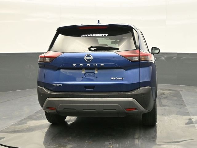 Used 2023 Blue Nissan SV image 11