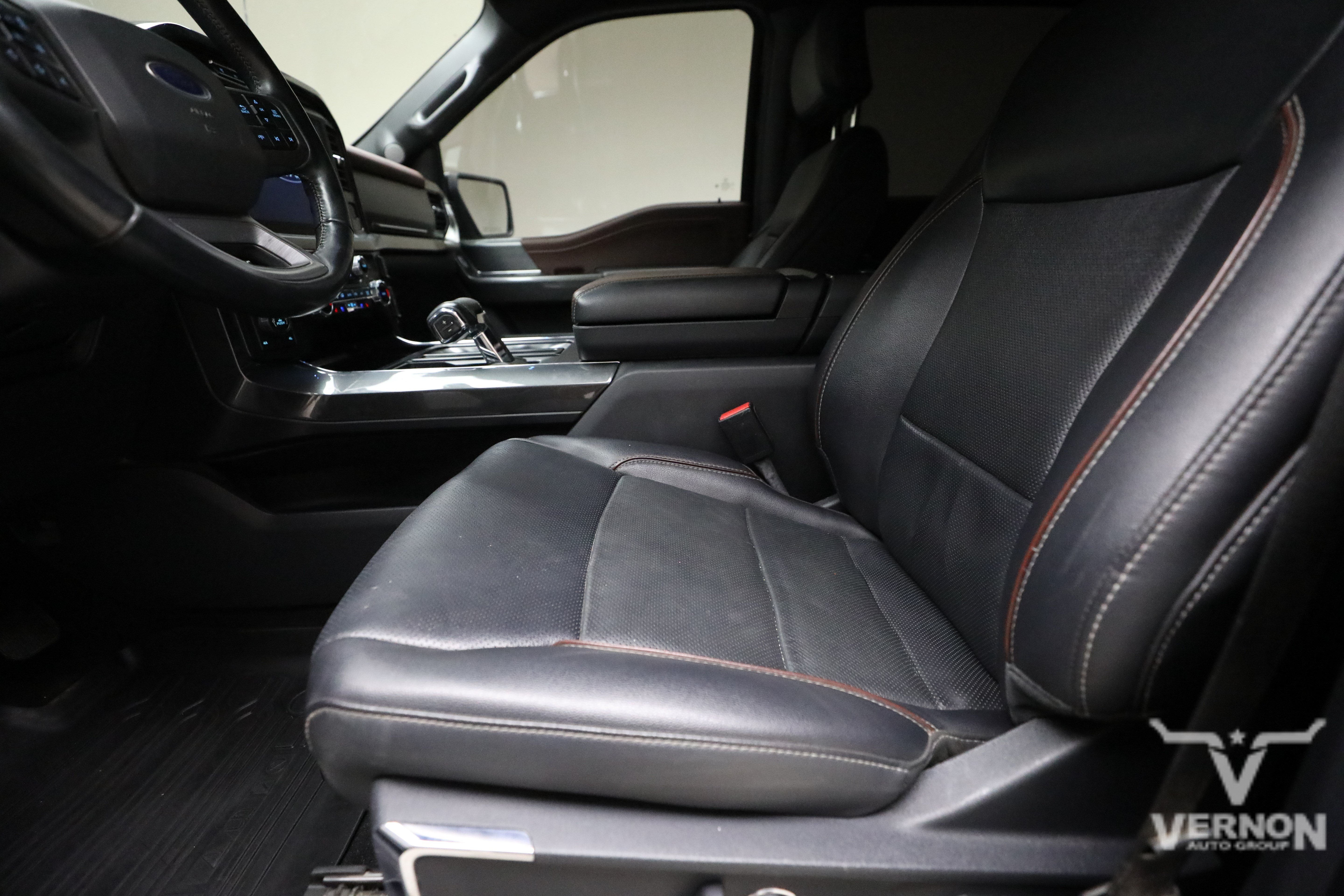 Used 2022 Agate Black Metallic Ford Y image 10