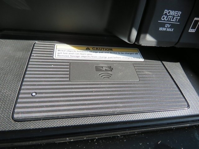 Used 2022  Honda Black Edition image 24