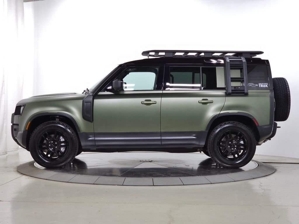 New 2026 Woolstone Green Land Rover S image 2