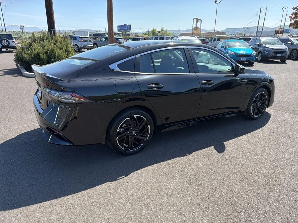 New 2026 Super Black Nissan SR image 4