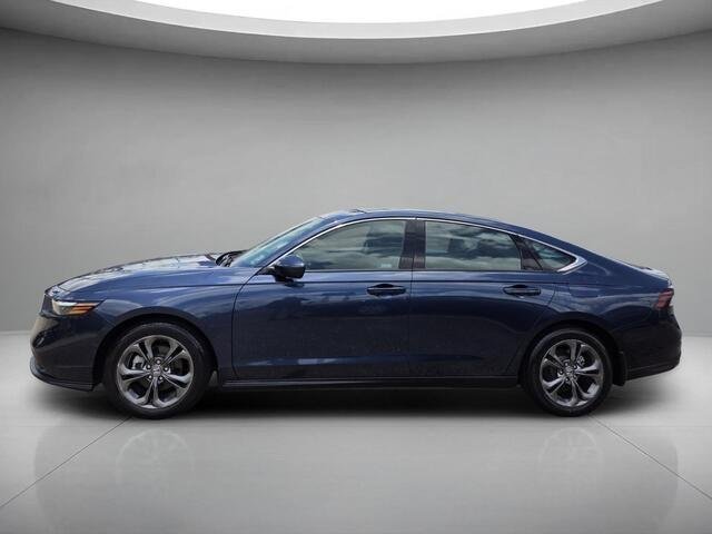 Used 2023 Canyon River Blue Metallic Honda EX image 2