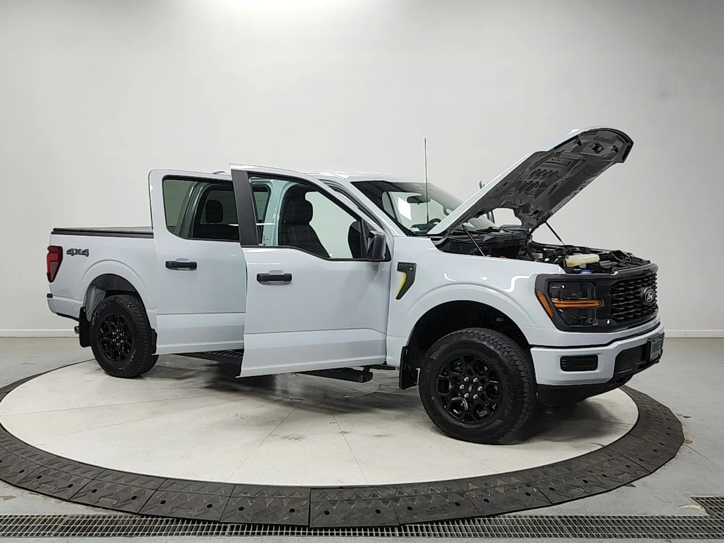 Used 2025 Space White Metallic Ford STX image 9
