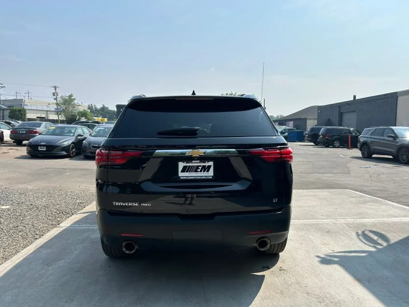 Used 2022 Black Chevrolet LT Sport Utility 4D image 10
