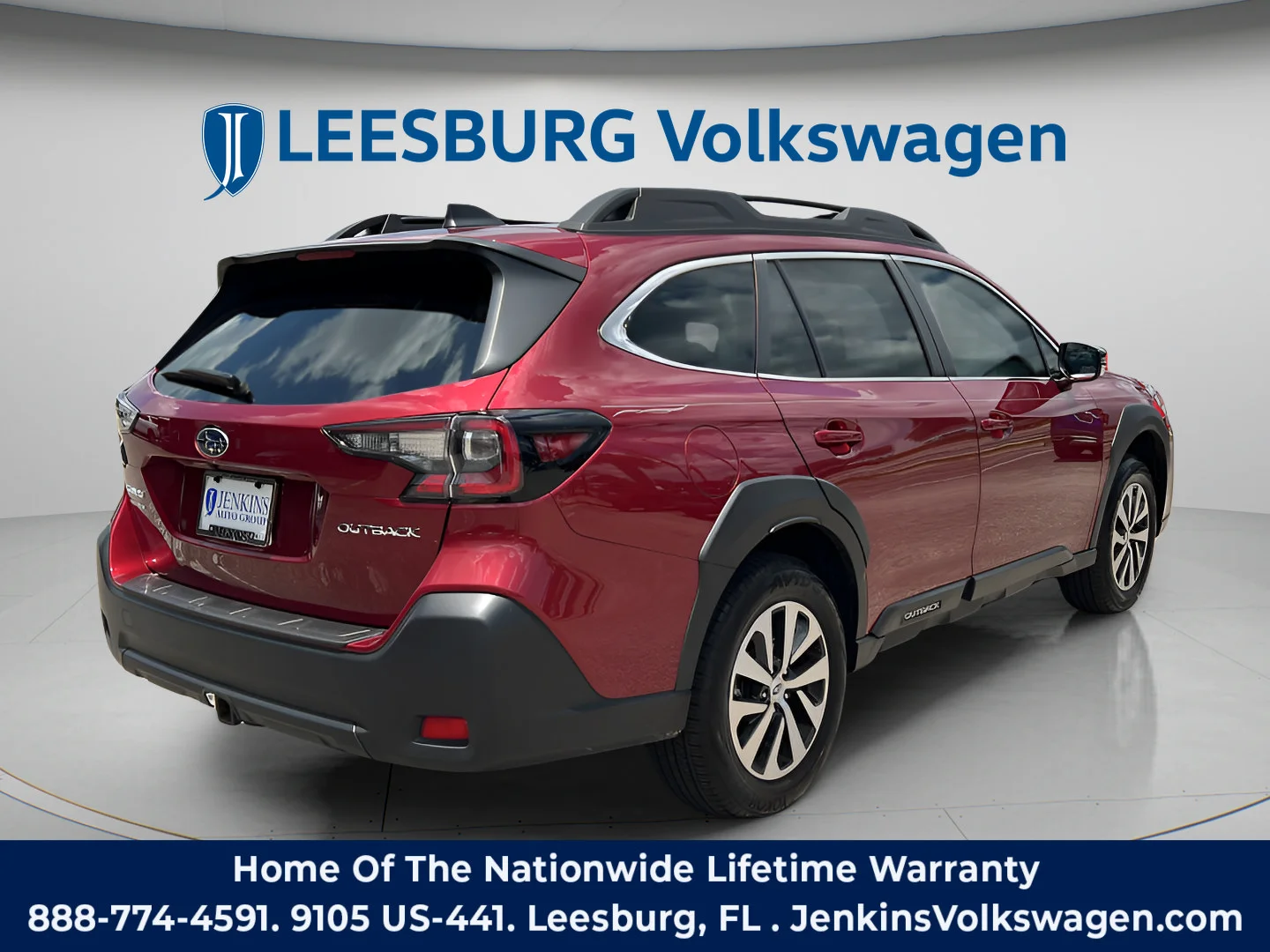 Used 2025 Crimson Red Pearl Subaru Premium image 3