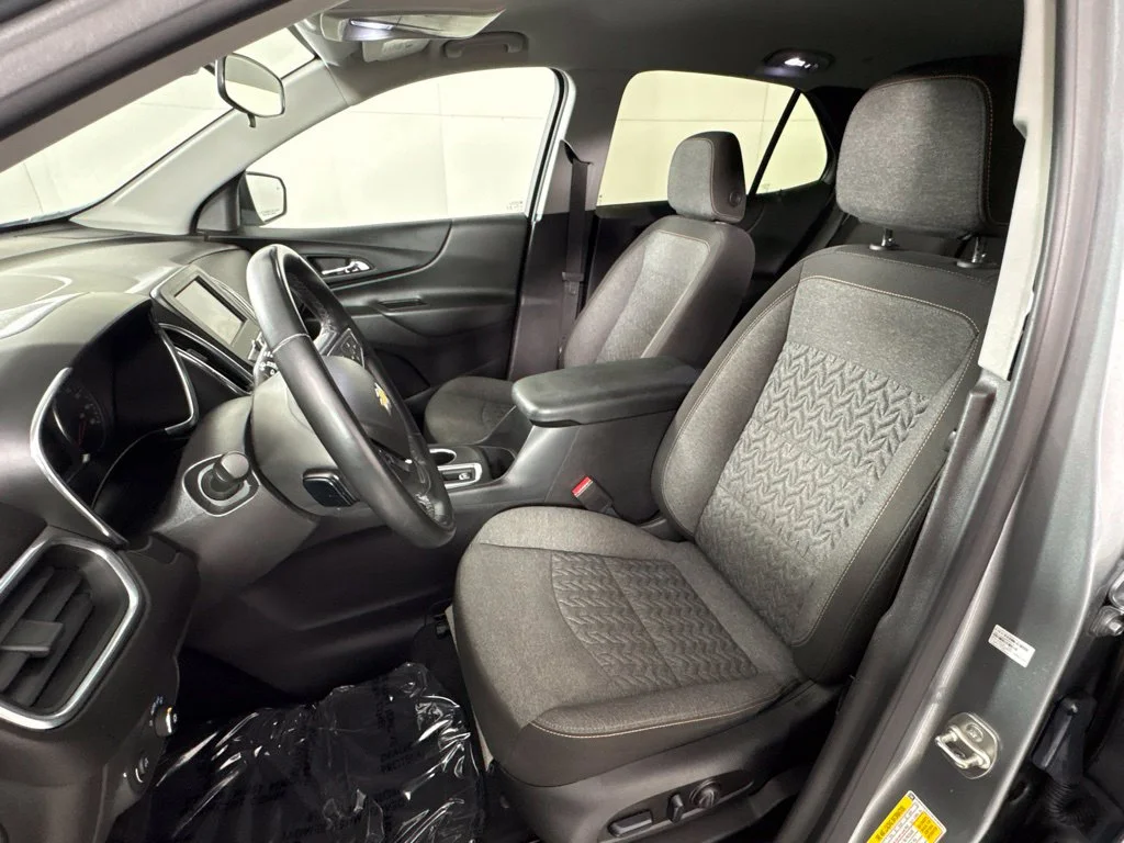 Used 2024 Gray Chevrolet LT image 28