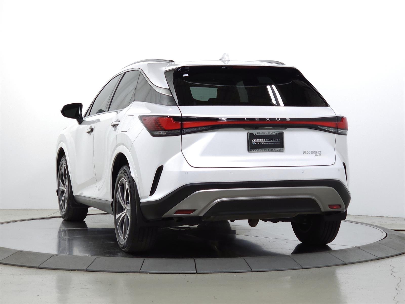 Used 2024 White Lexus PREMIUM image 5