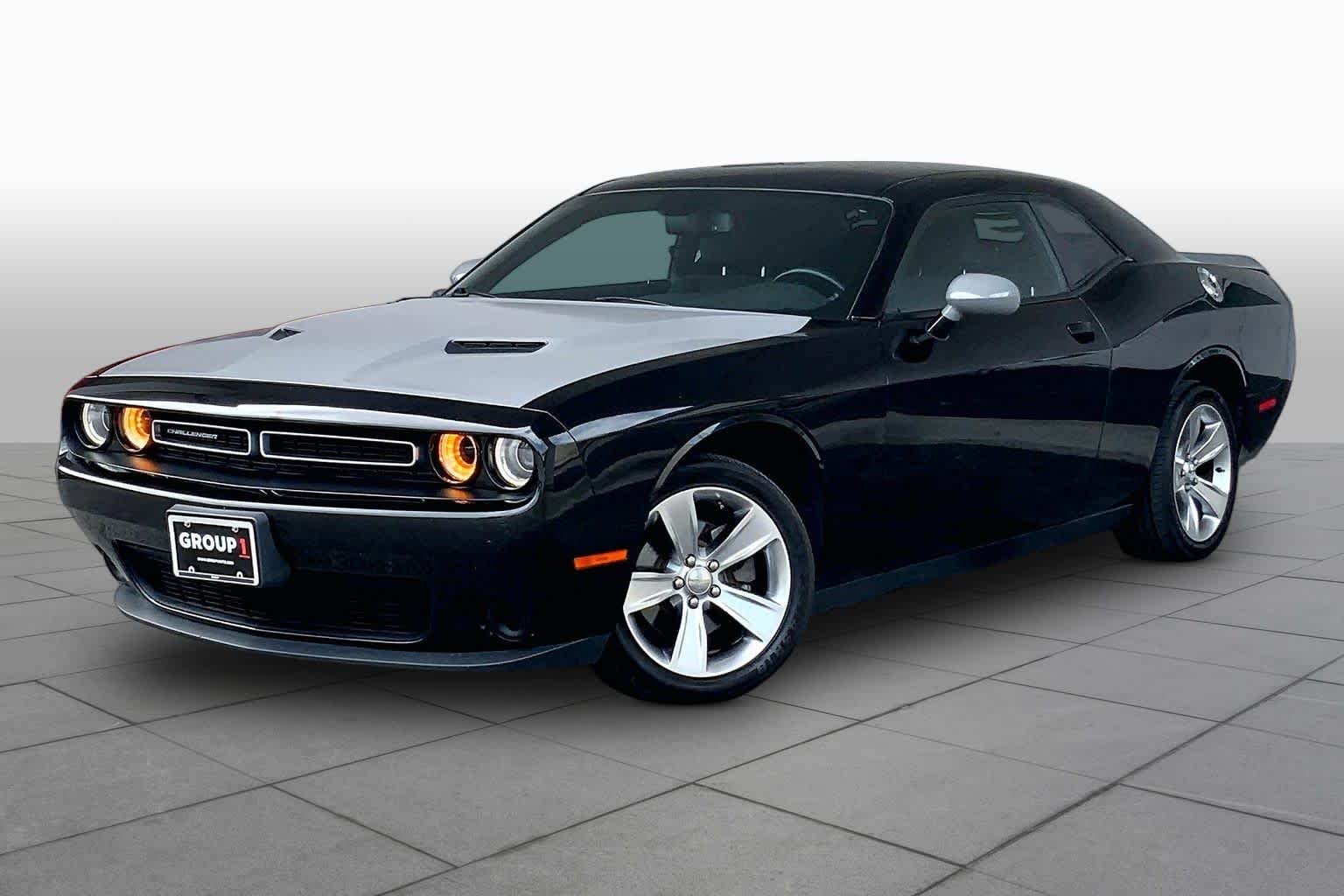 2021 Dodge Challenger SXT