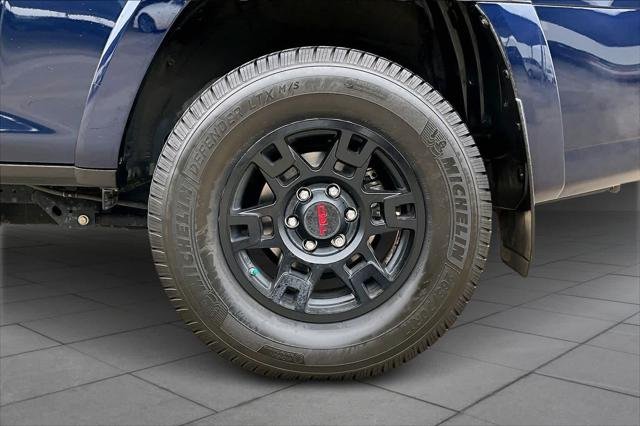 Certified Used 2021 NAUTICAL BLUE ME Toyota  image 11