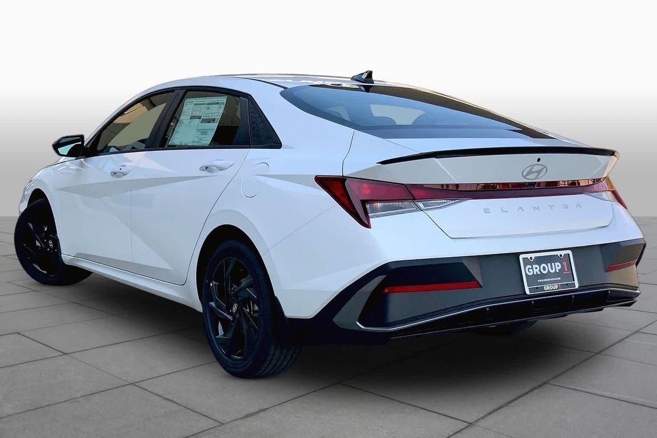 New 2026 Serenity White Hyundai SEL Sport Plus image 12