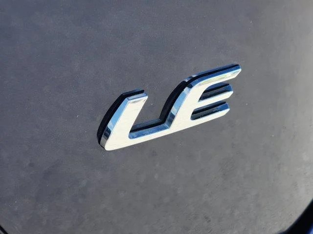 Used 2025 Blueprint Toyota LE image 12