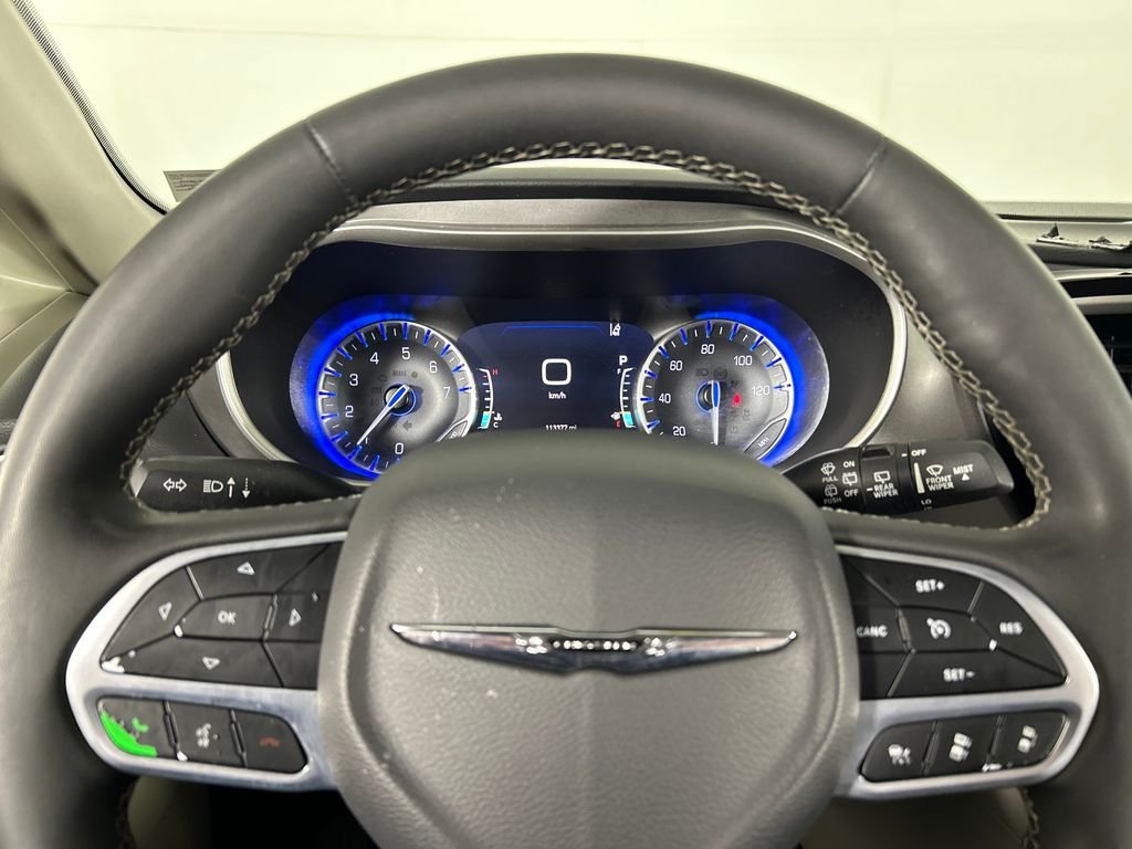 Used 2023 Silver Chrysler Touring L image 13