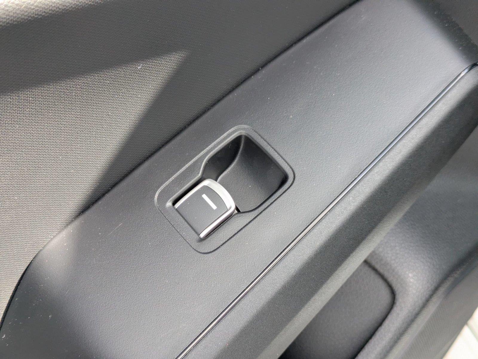 Used 2025 Platinum White Pearl Honda Sport image 26