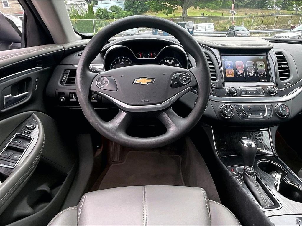 Used 2019 White Chevrolet LS image 17
