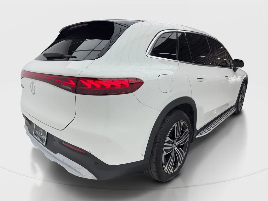 Used 2023 White Mercedes-Benz 450 image 9