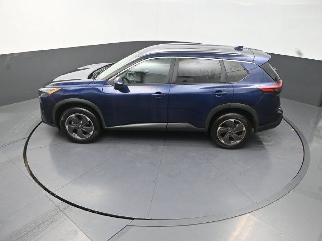 Used 2024 Blue Nissan SV image 14