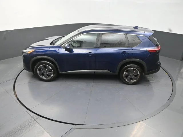 Used 2024 Blue Nissan SV image 14