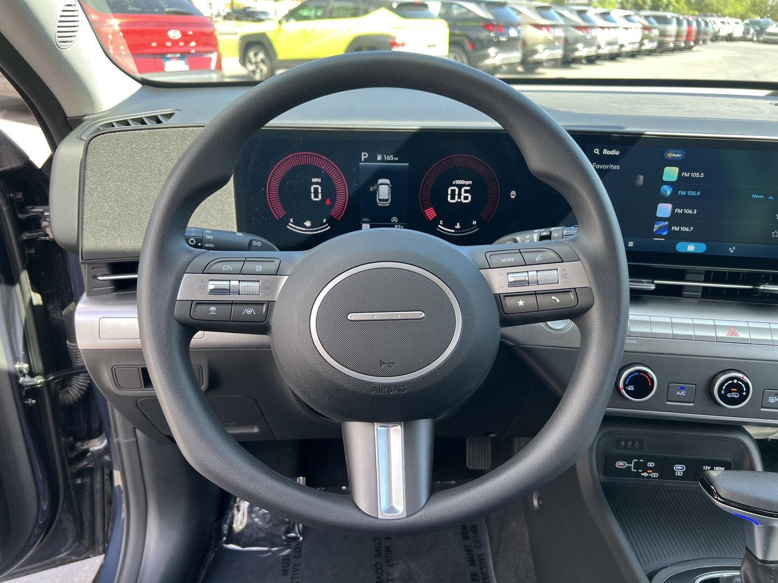 2026 Hyundai Kona SE - Photo 34