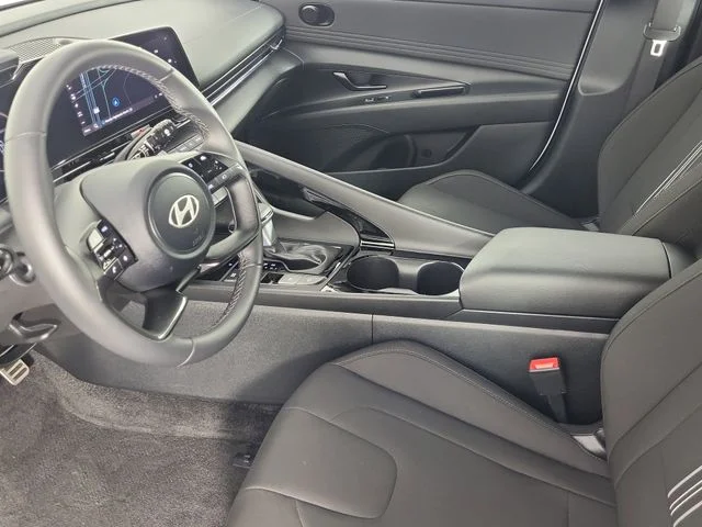 2025 Hyundai Elantra Blue - Photo 10
