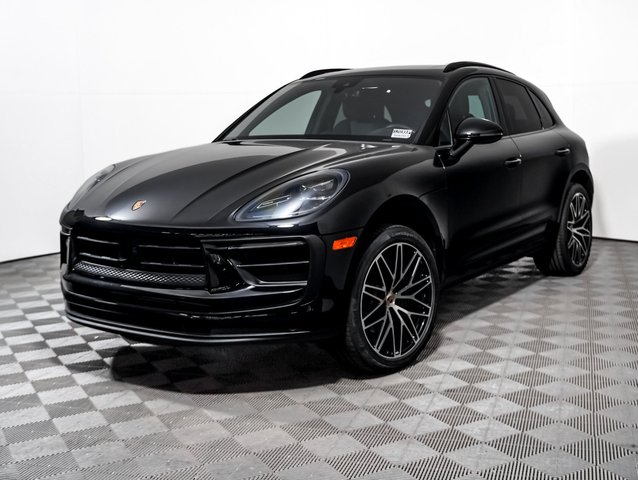 2023 Porsche Macan 