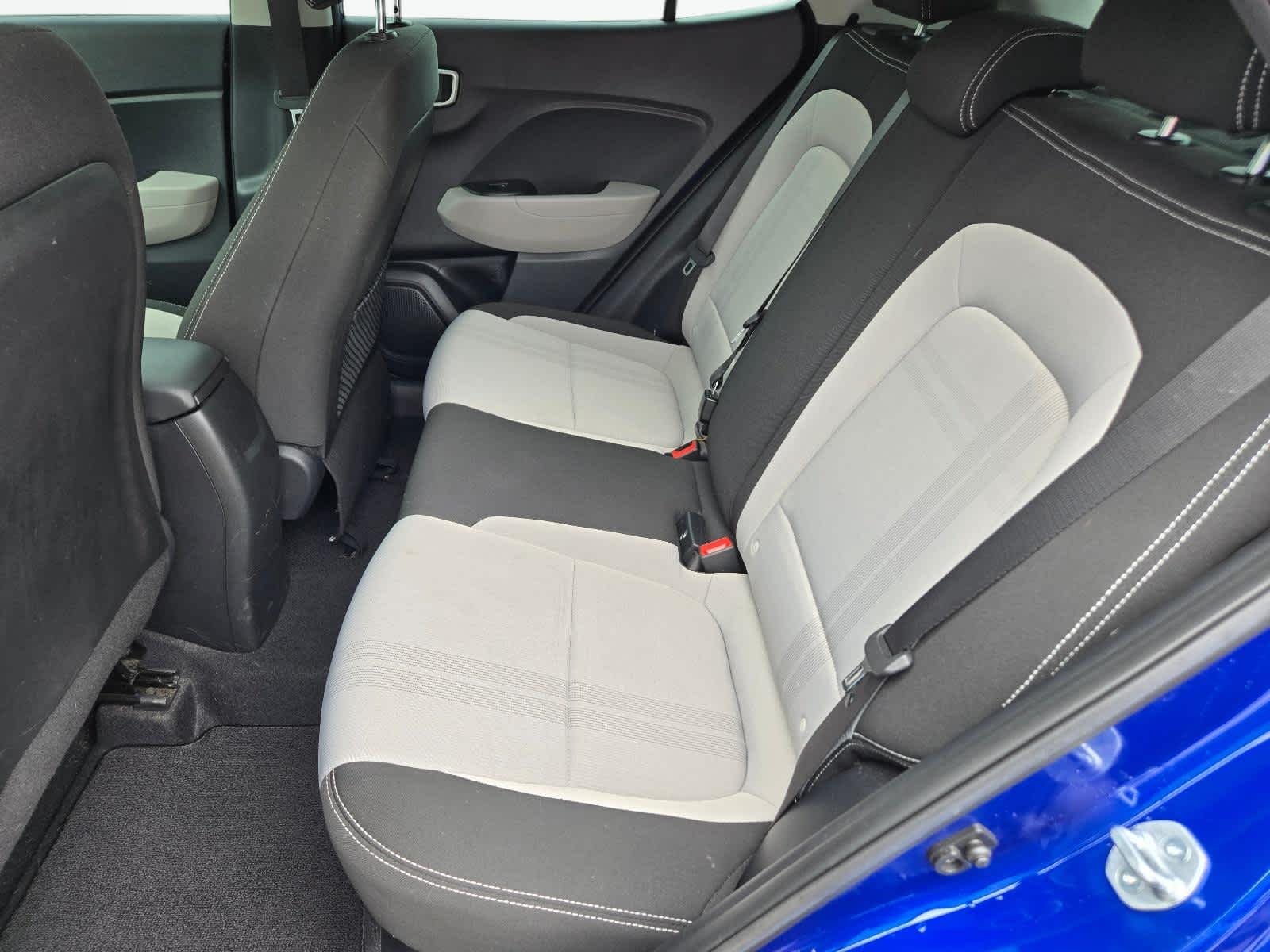 2023 Hyundai Venue SEL - Photo 18